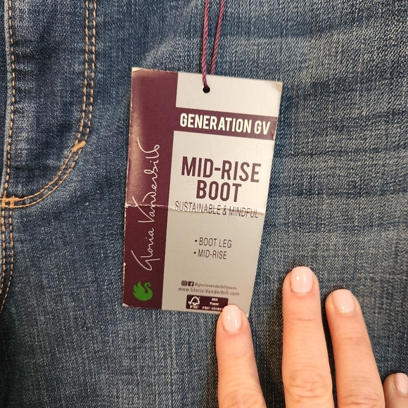 NWT Gloria Vanderbilt All Around Slimming Boot-Cut Blue Denim Women's Jeans, 8 - Picture 5 of 9